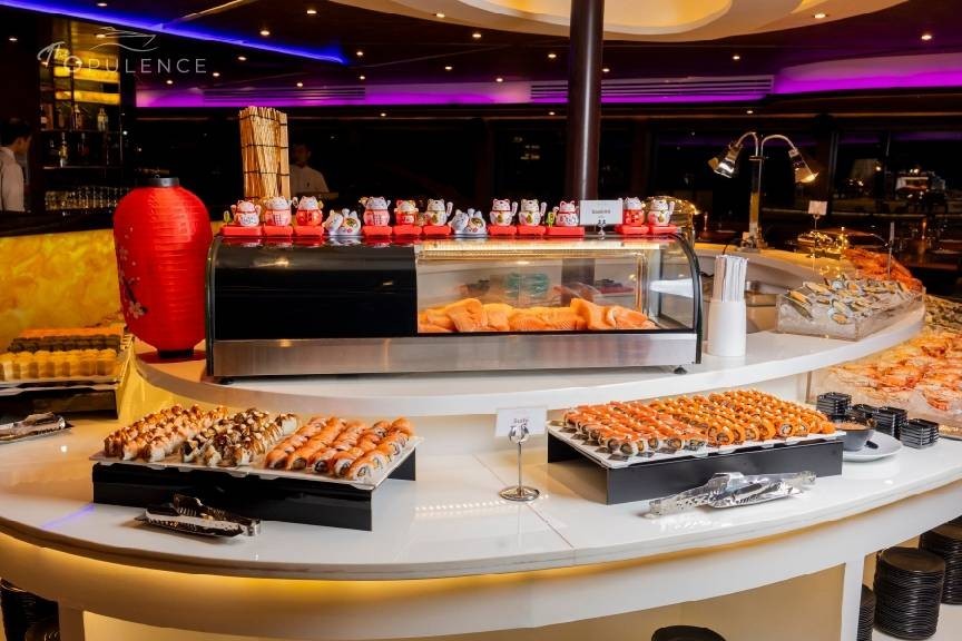 ล่องเรือดินเนอร์บนเรือหรู The Opulence Cruise