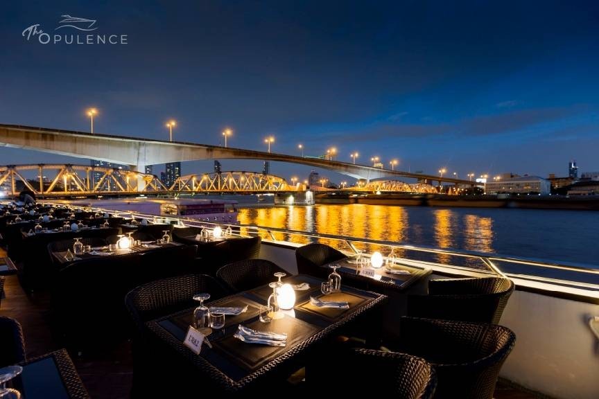 ล่องเรือดินเนอร์บนเรือหรู The Opulence Cruise
