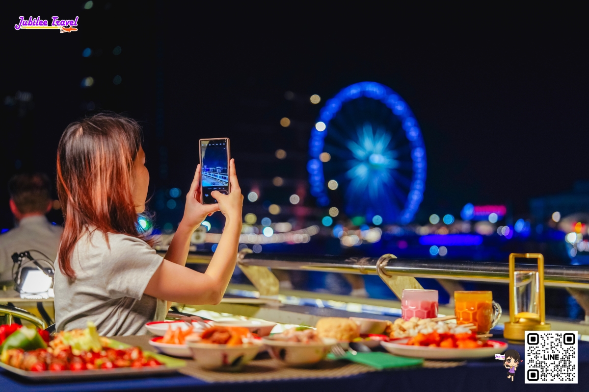 สัมผัสประสบการณ์ ล่องเรือ Riverside Kinlen Cruise ชิม Street Food ชม Show 90's