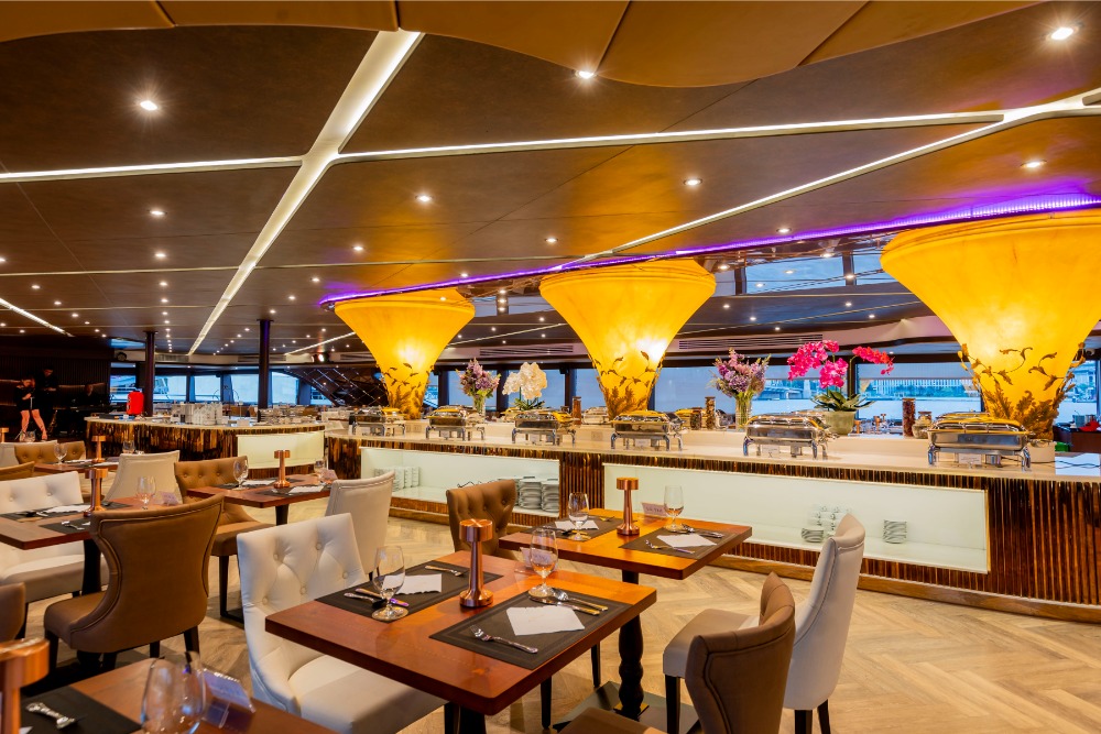 ล่องเรือดินเนอร์บนเรือหรู The Opulence Cruise
